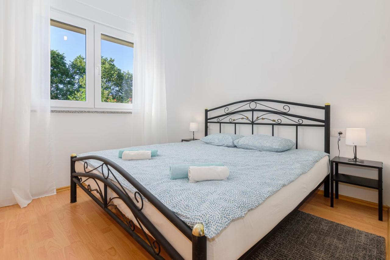 Apartmani Vita, Liznjan - Apartman 2 Buitenkant foto
