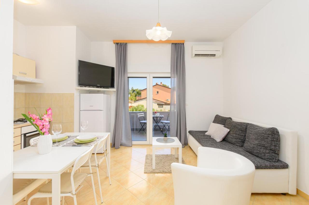 Apartmani Vita, Liznjan - Apartman 2 Buitenkant foto